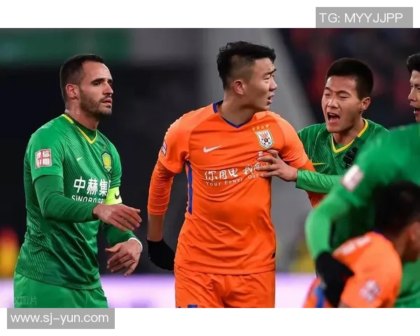 瓦莱塔与库克斯激战正酣比分悬念引发球迷热议